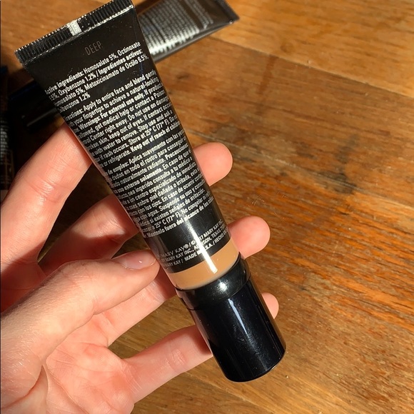 mary kay cc cram - Picture 3 of 5